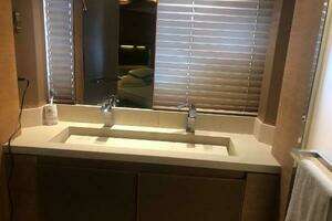 2012 Monte Carlo Yachts 76 thumbnail 23