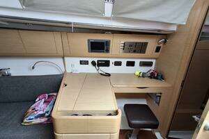 2010 Beneteau First 40 thumbnail 16