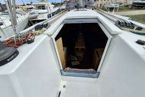 2010 Beneteau First 40 thumbnail 14