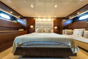 TAURO 85ft Sanlorenzo Yacht For Sale