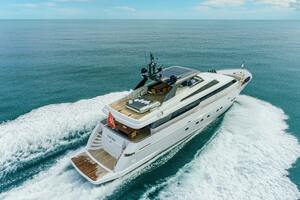 TAURO 85ft Sanlorenzo Yacht For Sale