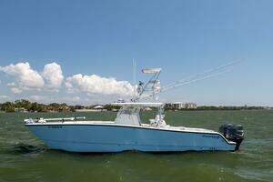  2016 Freeman  Yacht For Sale in Osprey FL