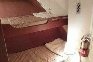1976 Bertram Flybridge MY thumbnail 27