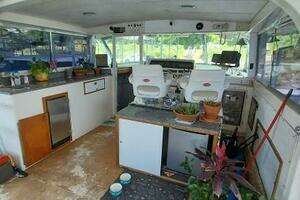 1976 Bertram Flybridge MY thumbnail 35