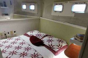 1976 Bertram Flybridge MY thumbnail 17