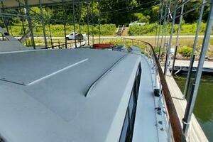 1976 Bertram Flybridge MY thumbnail 45