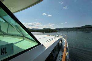1976 Bertram Flybridge MY thumbnail 62