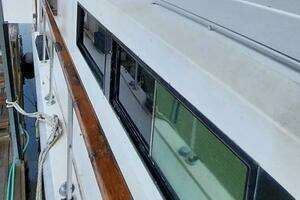 1976 Bertram Flybridge MY thumbnail 49