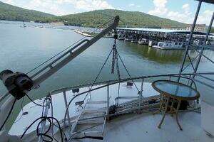 1976 Bertram Flybridge MY thumbnail 38