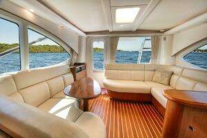 2015 Tiara Yachts Tiara 390 Convertible thumbnail 18