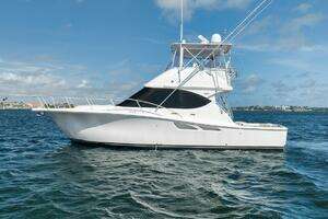 2015 Tiara Yachts Tiara 390 Convertible thumbnail 4