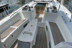 2007 Beneteau 49 thumbnail 7