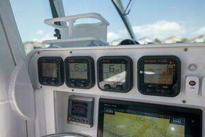 2009 Everglades 350CC thumbnail 27