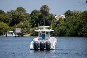 2009 Everglades 350CC thumbnail 36