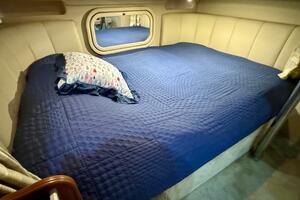 37ft Rinker Yacht For Sale