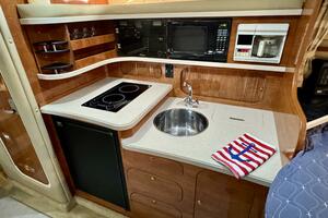 37ft Rinker Yacht For Sale