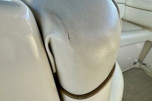 37ft Rinker Yacht For Sale
