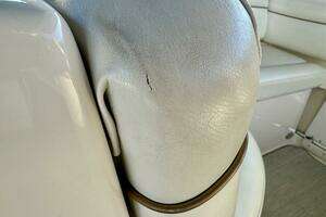 2004 Rinker 342 Fiesta Vee thumbnail 199