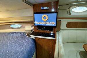 2004 Rinker 342 Fiesta Vee thumbnail 54