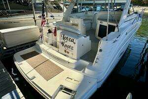 2004 Rinker 342 Fiesta Vee thumbnail 13