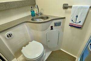 2004 Rinker 342 Fiesta Vee thumbnail 67