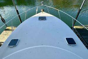 2004 Rinker 342 Fiesta Vee thumbnail 33