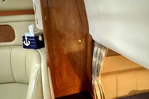 37ft Rinker Yacht For Sale