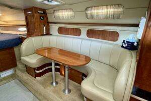 2004 Rinker 342 Fiesta Vee thumbnail 40