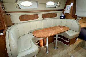 2004 Rinker 342 Fiesta Vee thumbnail 57