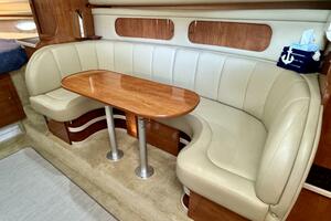 37ft Rinker Yacht For Sale