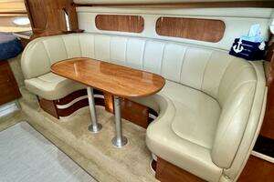 2004 Rinker 342 Fiesta Vee thumbnail 41