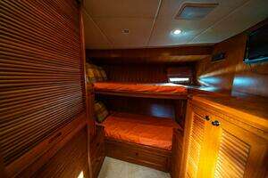 2006 Offshore Yachts 72 Pilothouse thumbnail 48