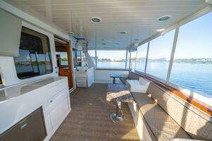 2006 Offshore Yachts 72 Pilothouse thumbnail 13