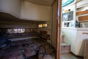 Calhoun s Saloon 42ft Sea Ray Yacht For Sale
