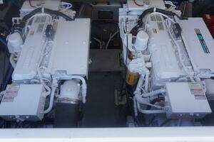IN DEEP SHIP II 34ft Sea Ray Yacht For Sale