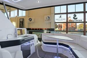 32ft Sea Ray Yacht For Sale