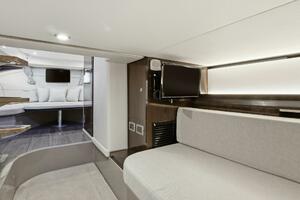 32ft Sea Ray Yacht For Sale