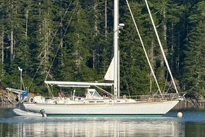 KISMET 51ft Hinckley Yacht For Sale