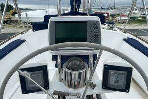 1985 Morgan 384 thumbnail 15