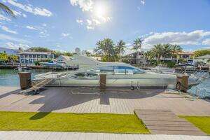 2009 Azimut 68S thumbnail 2