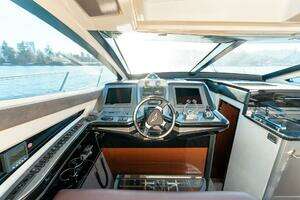 2009 Marquis thumbnail 58