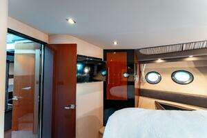 2009 Marquis thumbnail 77