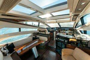 2009 Marquis thumbnail 70