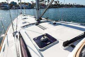 2015 Jeanneau 53DS thumbnail 17