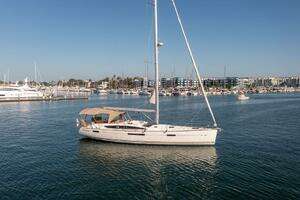 2015 Jeanneau 53DS thumbnail 1