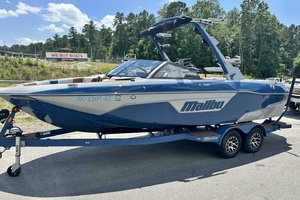 23ft Malibu Yacht For Sale