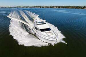 BONEFISH 2016 Hatteras M60 Yacht For Sale in Savannah GA