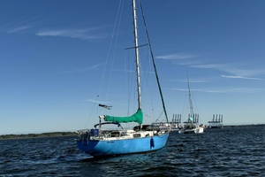 38ft Morgan Yacht For Sale