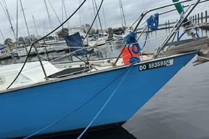 38ft Morgan Yacht For Sale