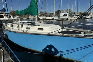 38ft Morgan Yacht For Sale